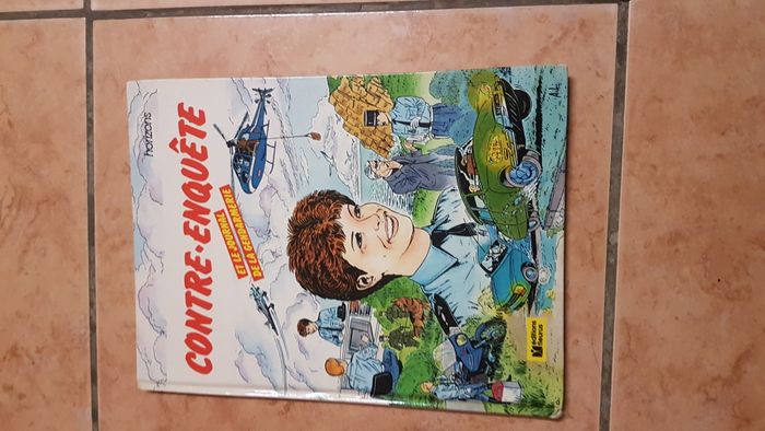Livre BD "Contre Enquête" aux Editions Fleurus