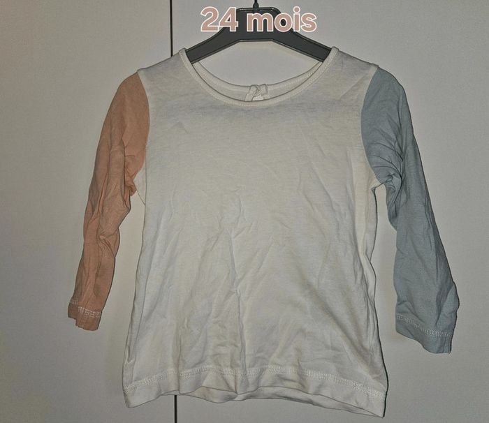 T-shirt manches longues Primark – Blanc, rose et bleu – 18-24 mois (86 cm)