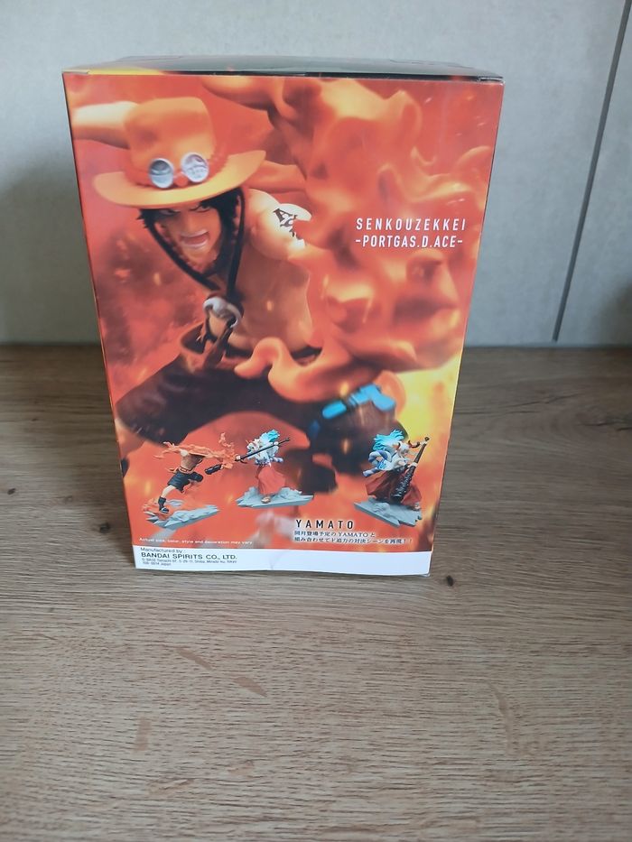 One Piece Portgas.D.Ace - photo numéro 3
