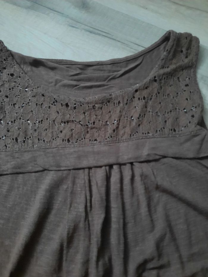 Top brodé 36 - photo numéro 2