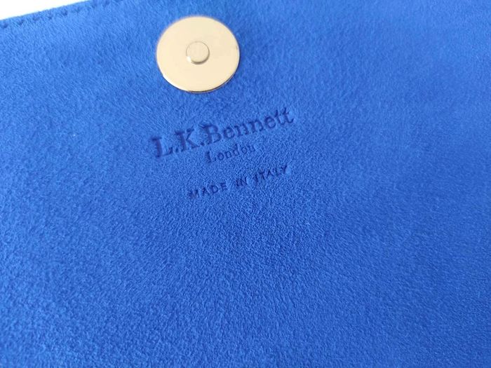 Sac à main LK Bennett pochette en cuir suède Blue Indigo - NEUF - photo numéro 9