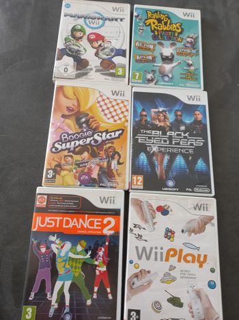 Lot  6 jeux wii mario kart lapins crétins just dance 2 wii party