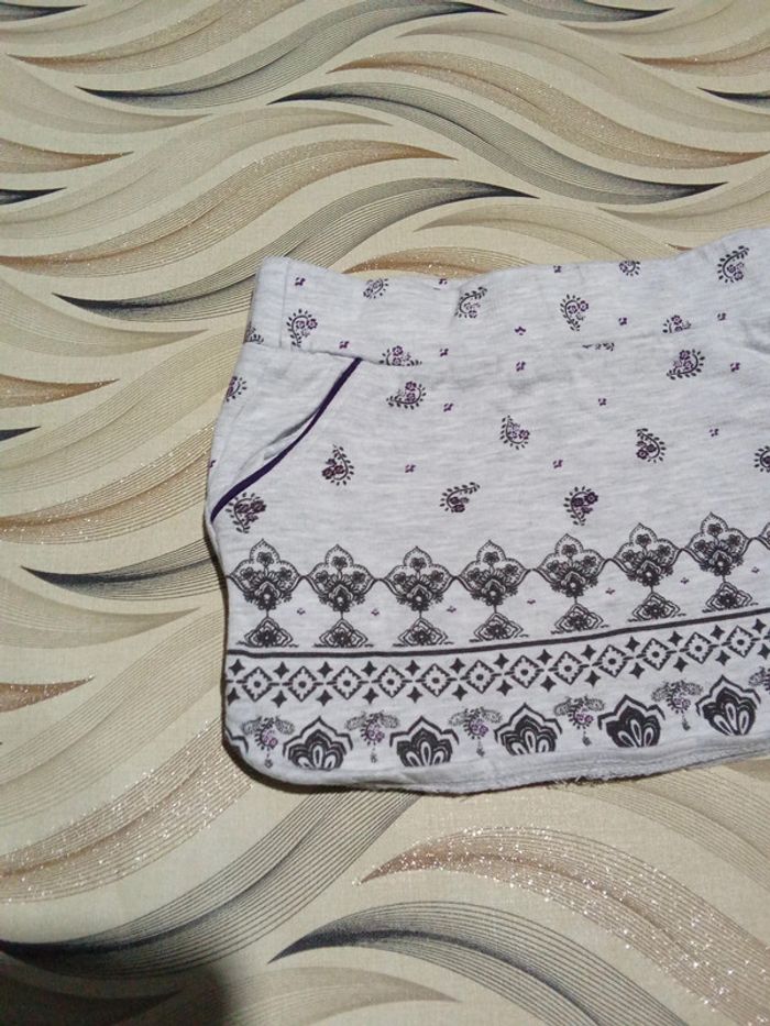 Mini-jupe grise motif style indien in extenso 36 mois - photo numéro 2