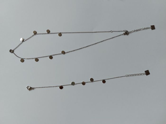 Bracelet + collier