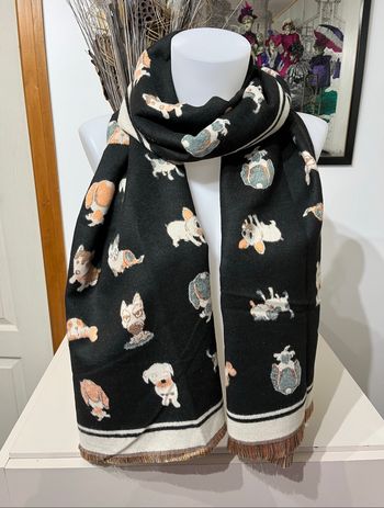 Écharpe noire motifs chiens 🐶