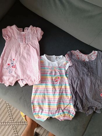 Lot de combinaisons Absorba