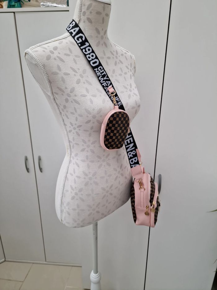 Sac Bandoulière Rose Marron Avec Bijou Sac Et Porte Monnaie - photo numéro 5