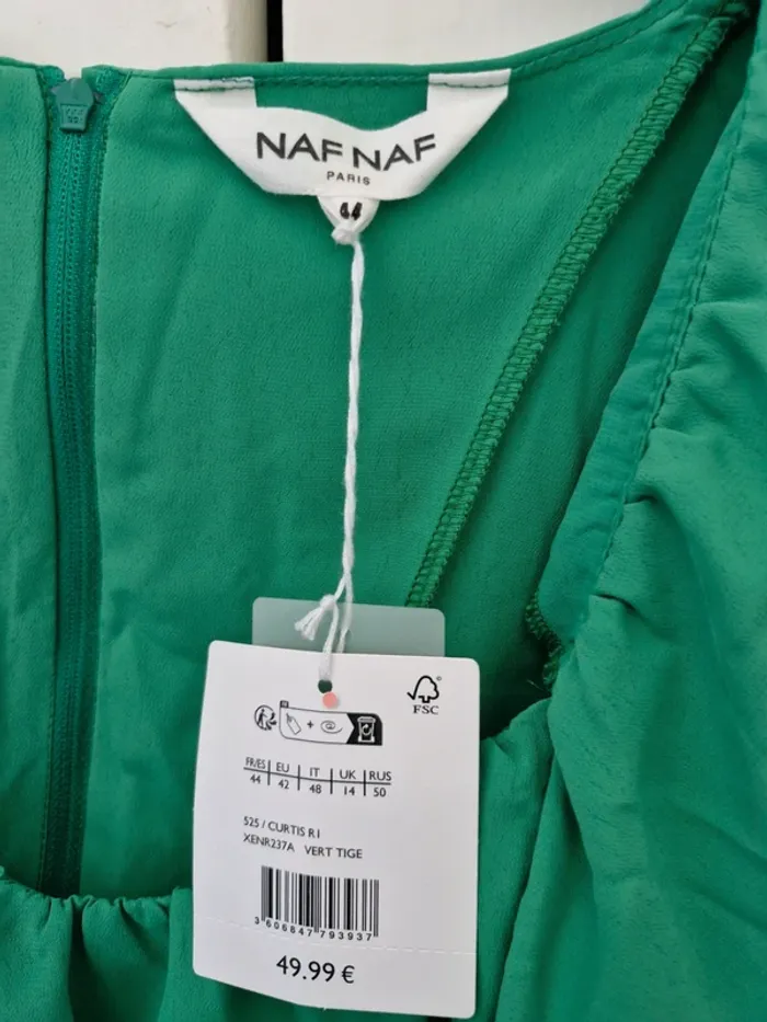 Robe neuve 44 Naf Naf valeur 50€ - photo numéro 2