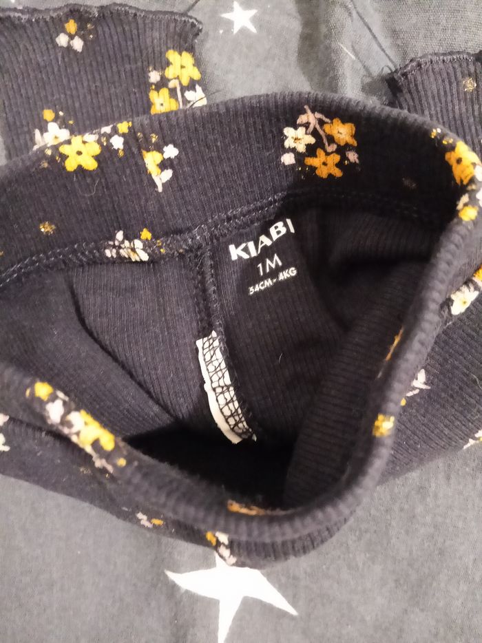 Legging marine a fleurs _ 1 mois - photo numéro 3