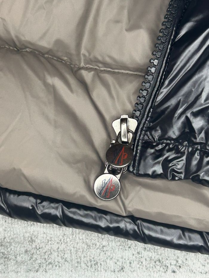 Doudoune Moncler Maya Noire Brillante - photo numéro 4