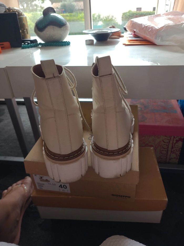 Bottines en cuir beige semerdjian 39 - photo numéro 3