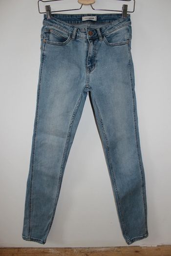 Jolie slim bleu Pimkie