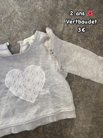 Sweat 🌺  2 ans 🌺 Vertbaudet