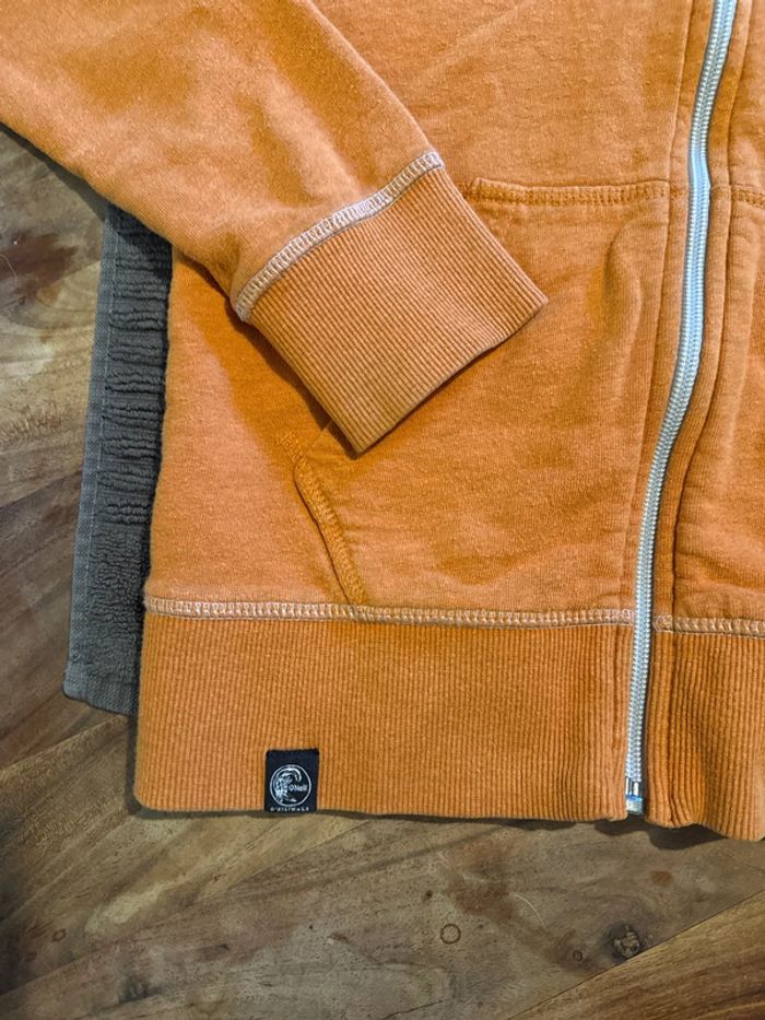 Pull orange - photo numéro 5