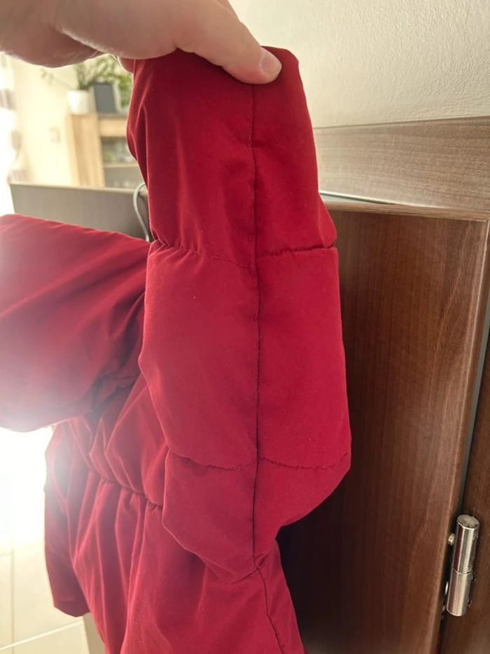 manteau doudoune rouge garcon à capuche kiabi taille 6ans - photo numéro 8
