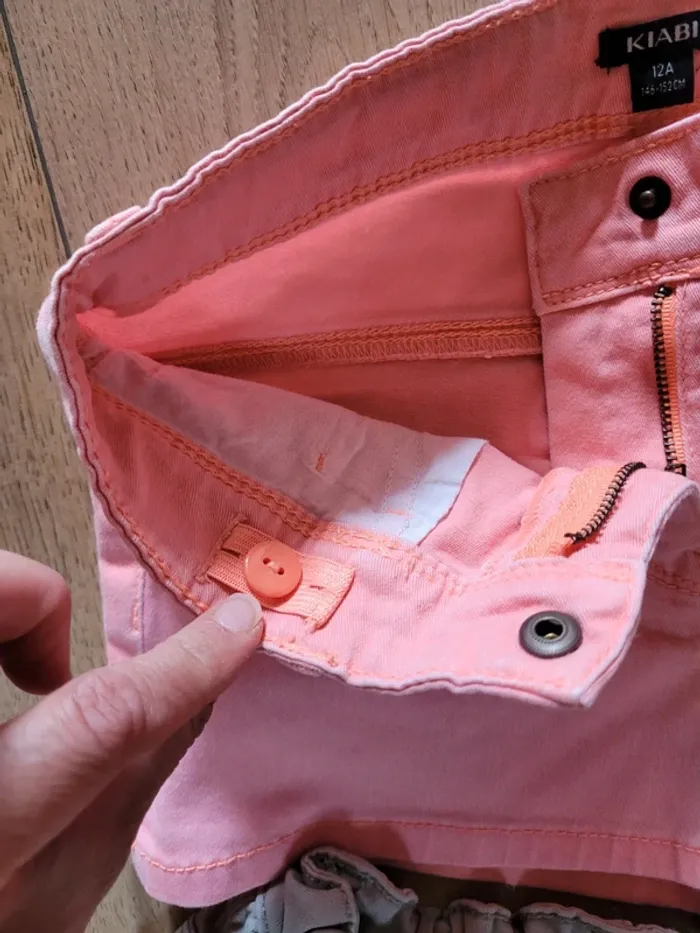 Lot 2 shorts en jean 12 ans tbe - photo numéro 4
