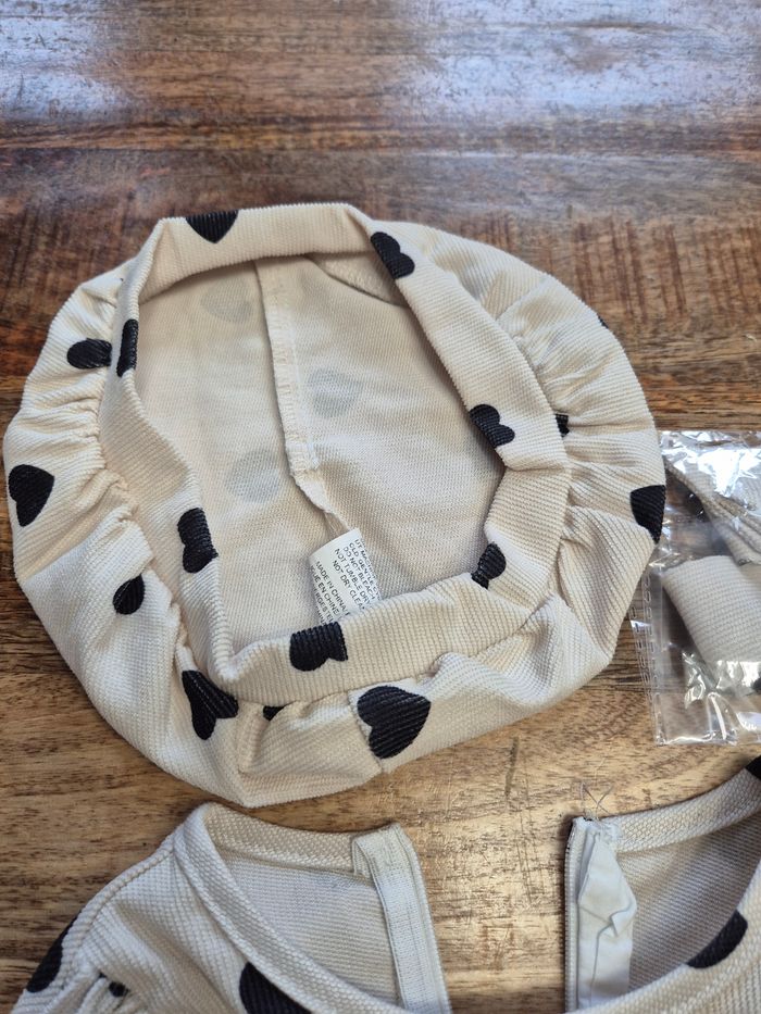 Belle Robe 4 ans 104cm avec chapeau - photo numéro 2