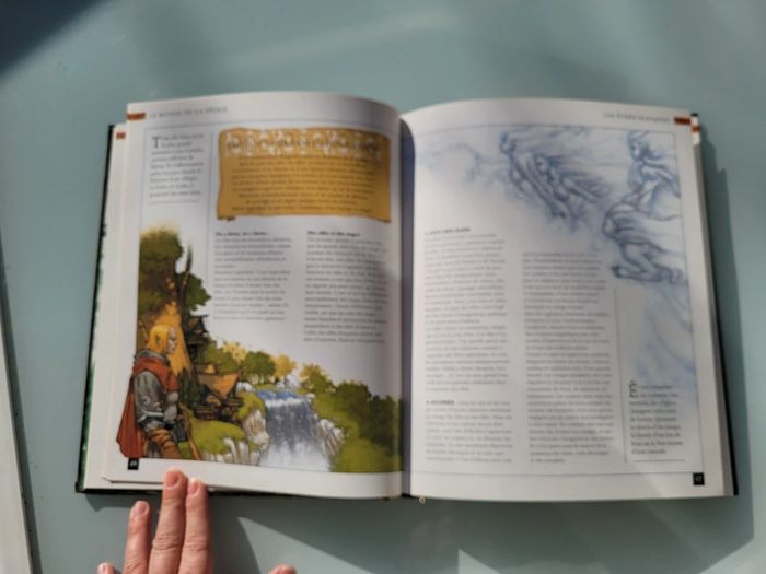 Encyclopédie du Fantastique et de l'Étrange, Tome 1 : Fées et Dragons 🐉 - photo numéro 7