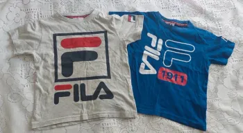 Lot de 2 tee-shirts Fila, neufs, taille 5/6 ans, 100% coton