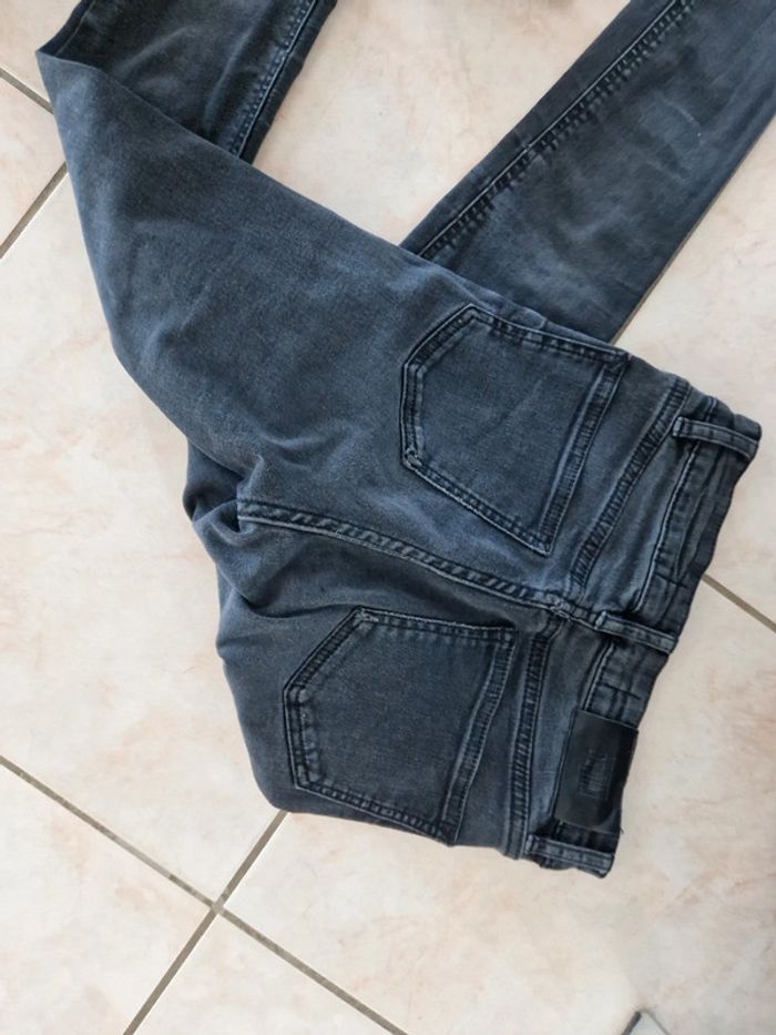 Jean slim jennyfer taille 32 xxs noir - photo numéro 2