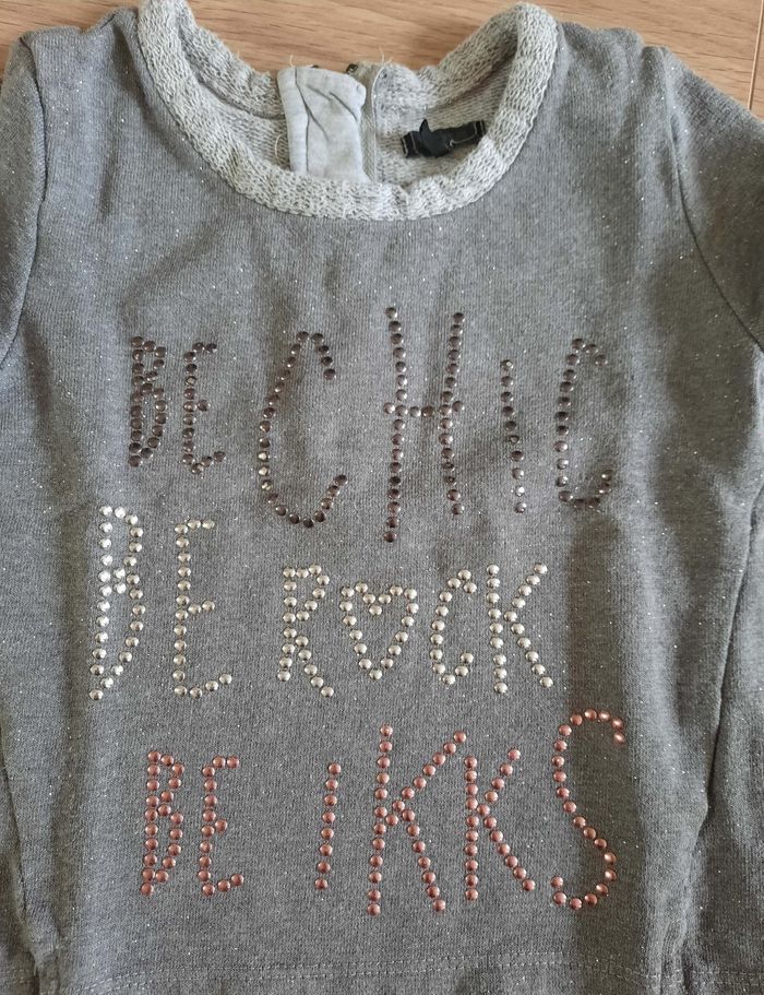 Pull gris fille à manches courtes "Be chic Be rock" IKKS 4 ans - photo numéro 2