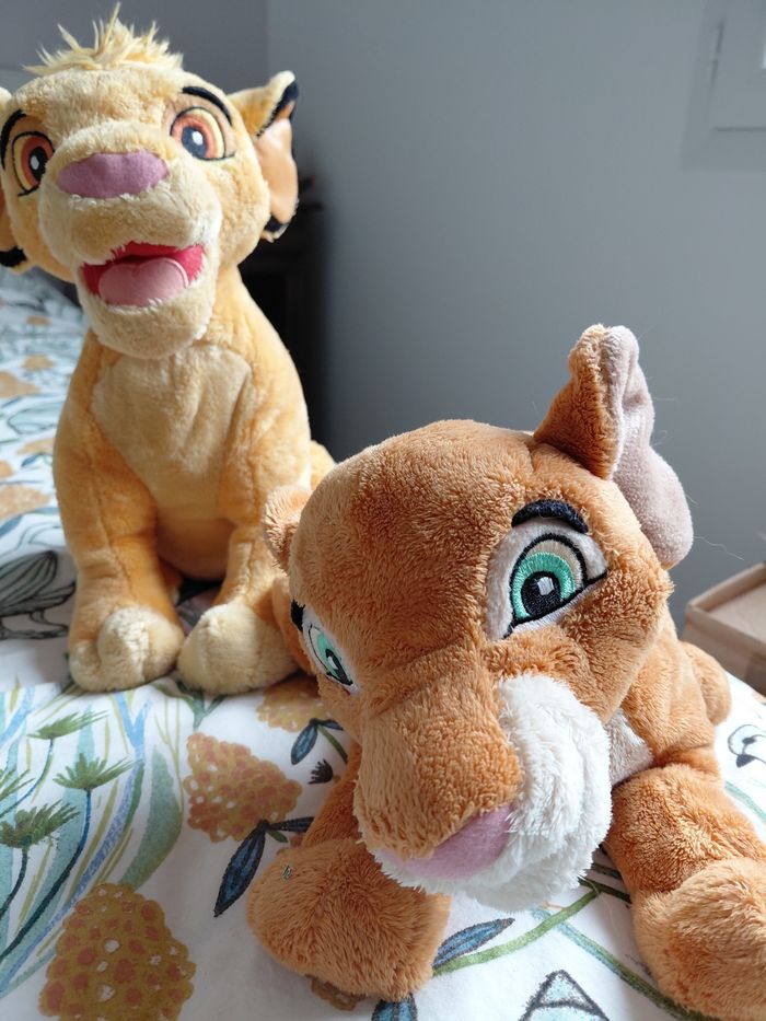 Peluches Disney et autres