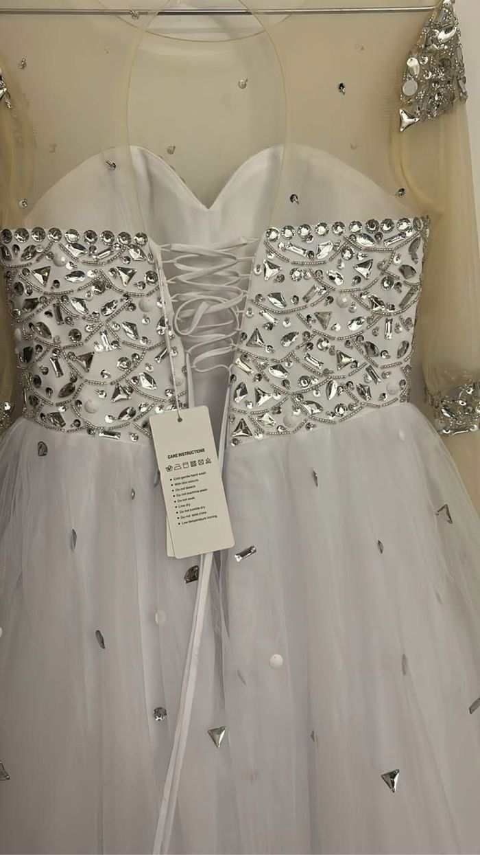 Robe de mariée - photo numéro 3