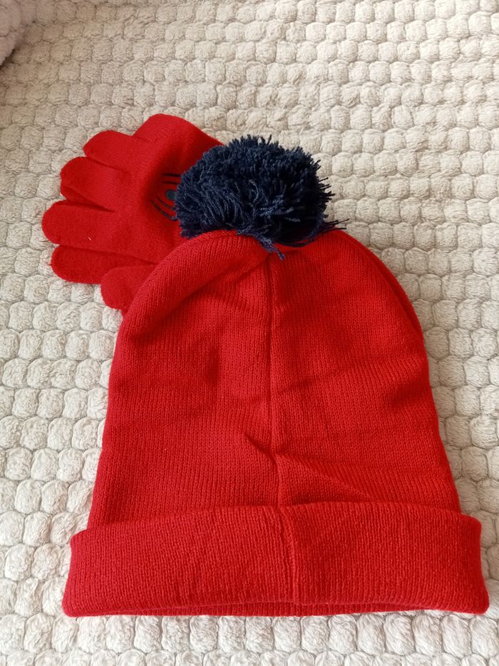 Bonnet avec gants spiderman - photo numéro 3