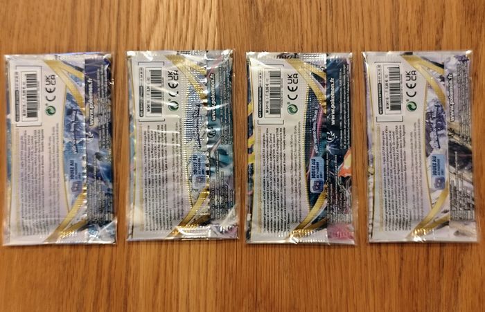 Artset 4 booster Pokémon Tempête Argentée Épée et Bouclier EB12 Neuf - photo numéro 2
