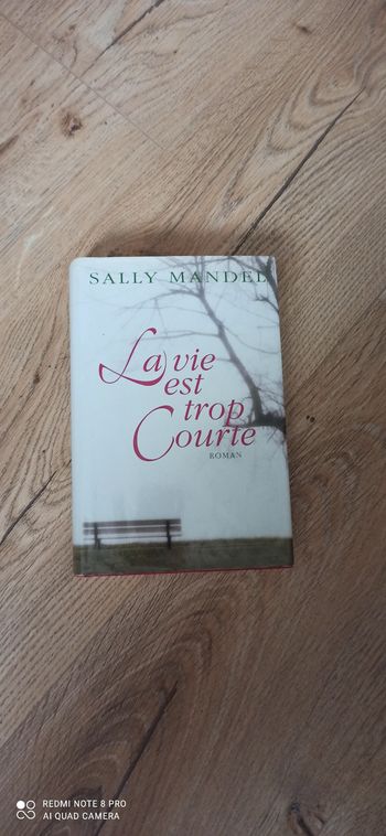 Livre la vie est trop courte 