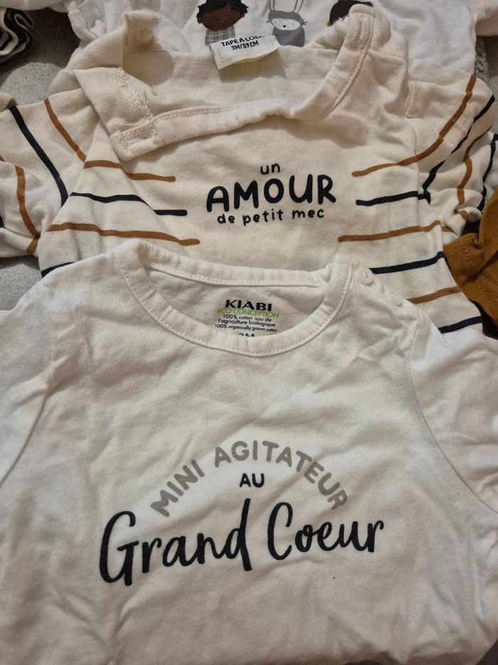 Lot de t-shirt shirt et pull bébé taille 3 mois - photo numéro 3