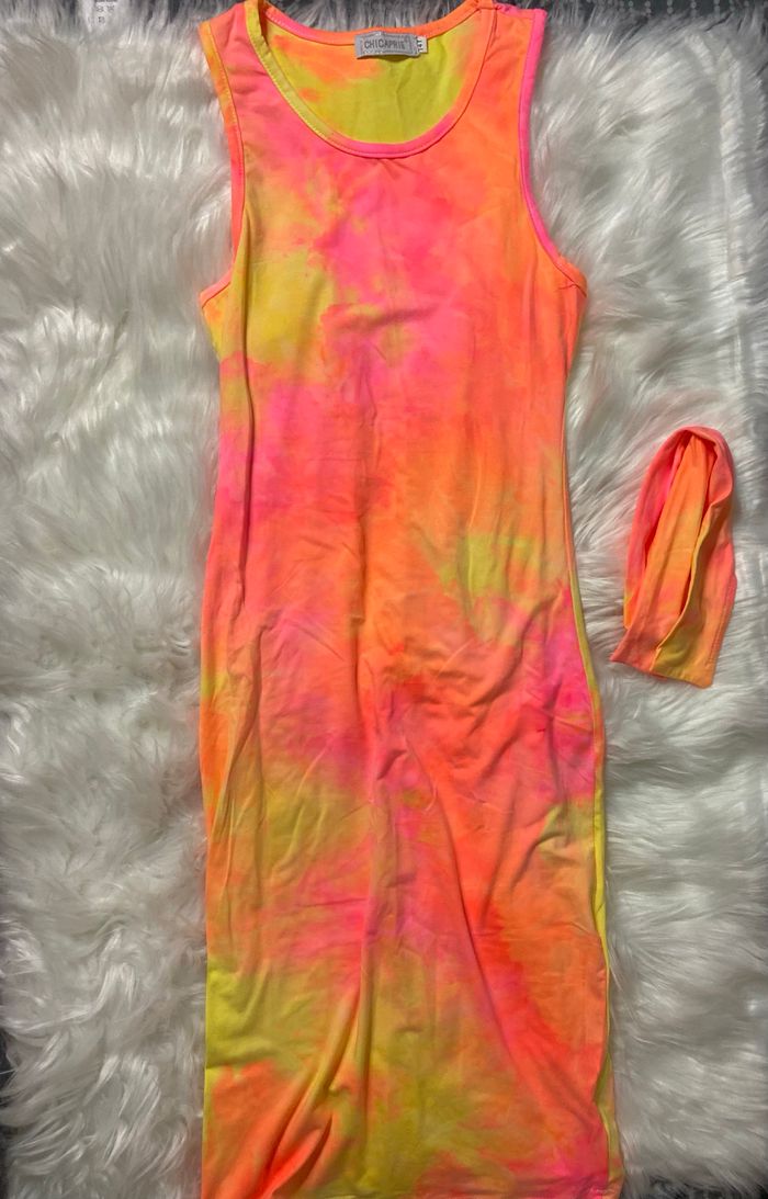Robe tube tye & die avec bandeau