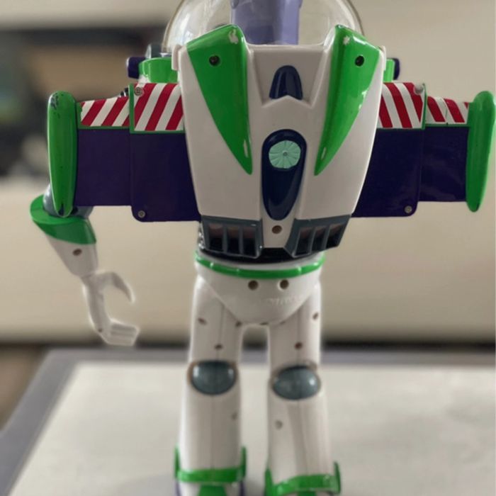 Buzz l’éclair - photo numéro 3