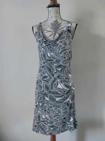 Robe fantaisie neuve