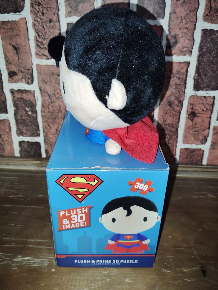 Coffret puzzle 300 pièces et peluche Superman - photo numéro 6