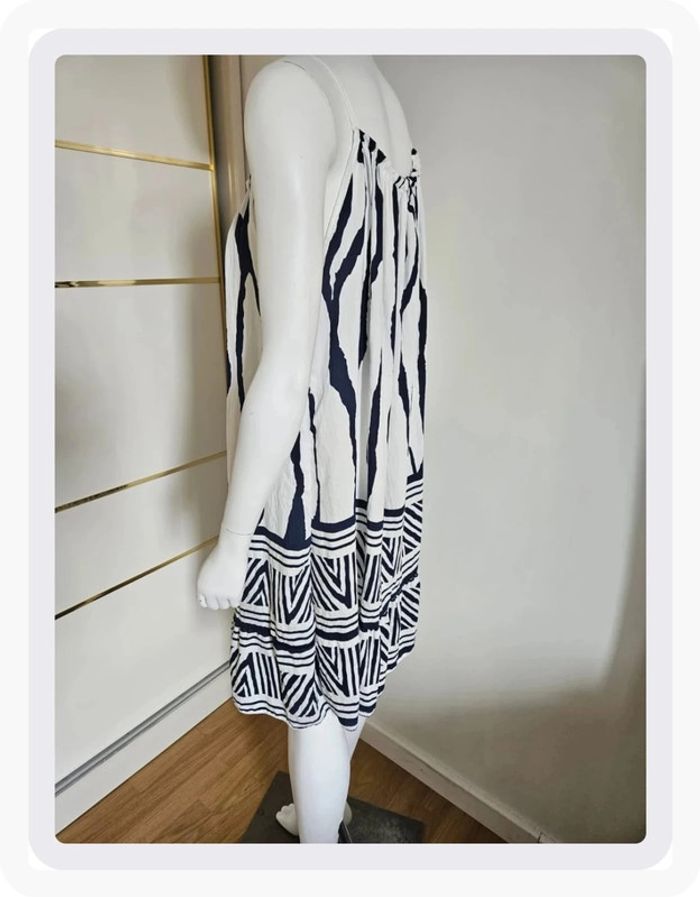 Robe d’été pour femmes - photo numéro 3