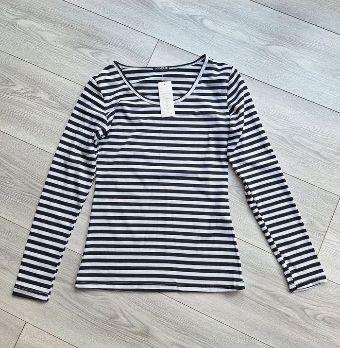 T-shirt neuf à manches longues taille s - photo numéro 5