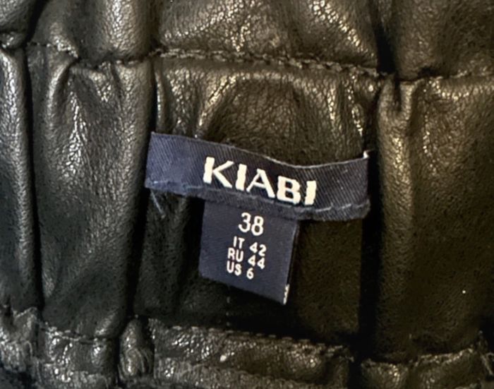 Short simili - photo numéro 3