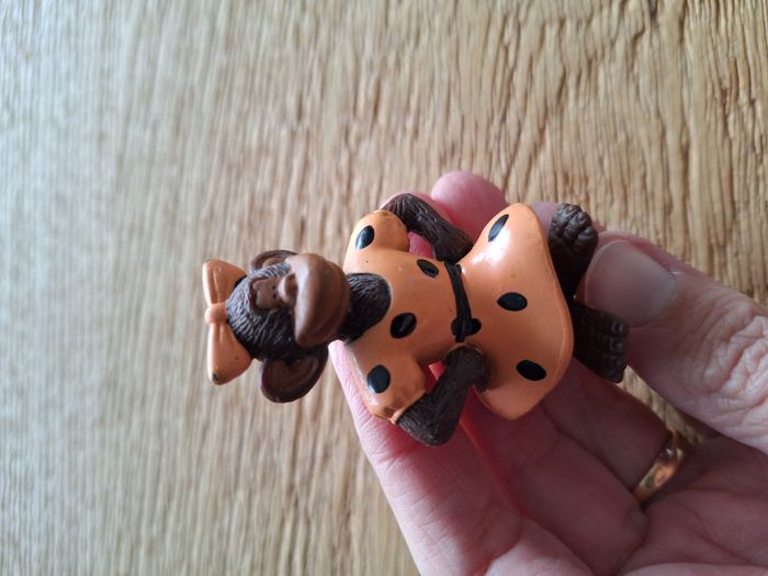 figurine publicitaire lessive omo singe robe orange - 1996