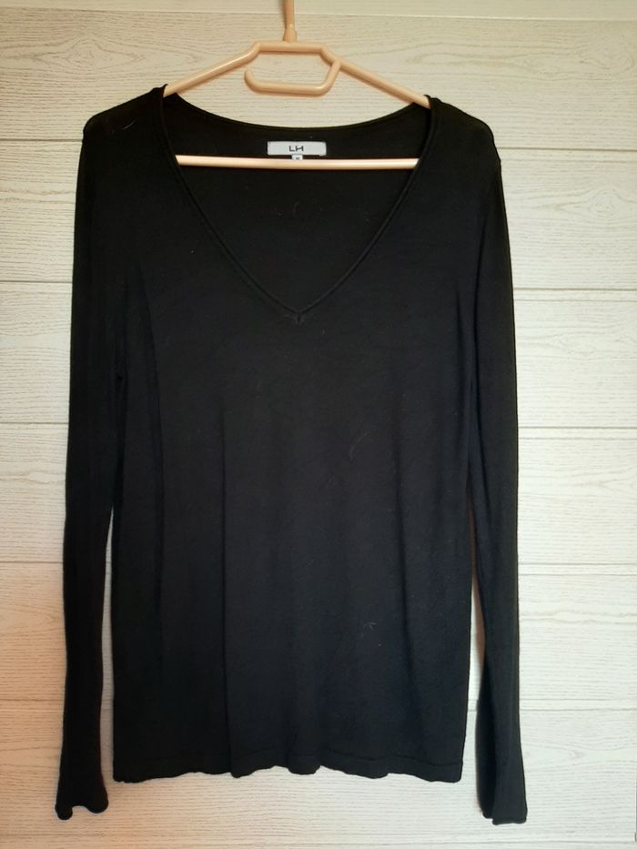 2 pulls beige et noir - photo numéro 2