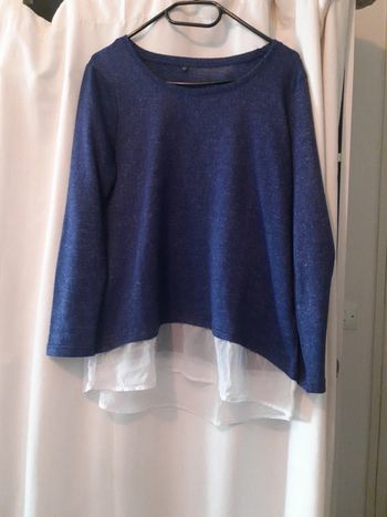 Pull fin et bas de chemise