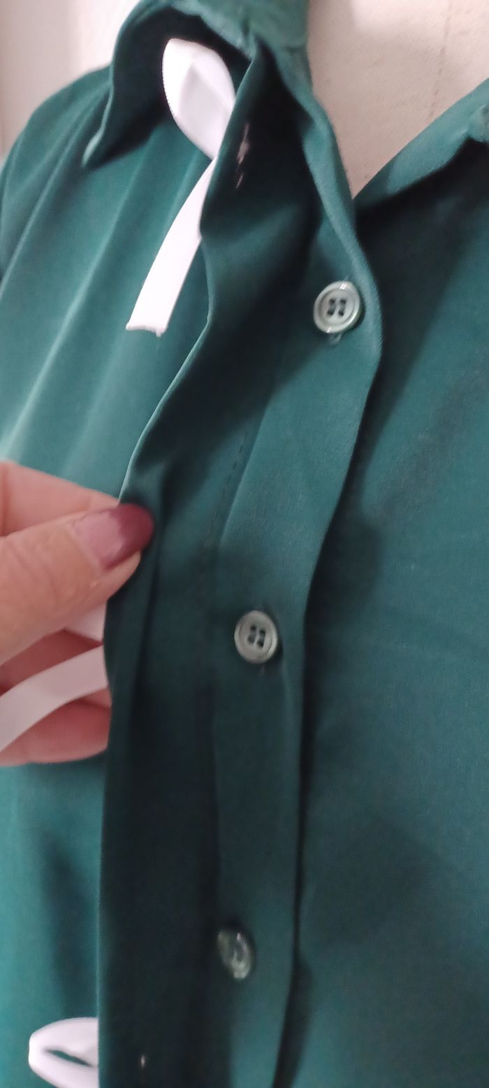 Très jolie chemise manches longues femme T U - photo numéro 5
