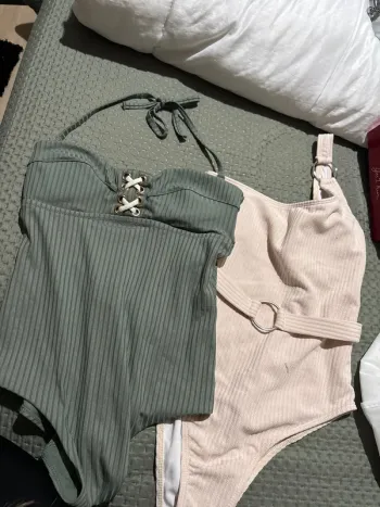Lot de 2 maillots de bain