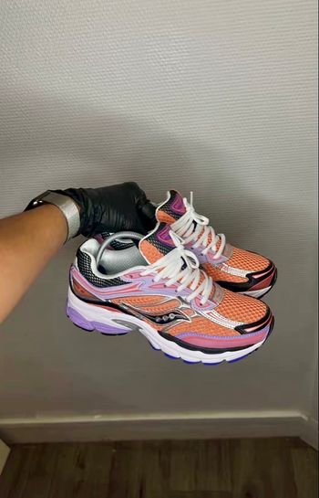Saucony omni 9 saumon 