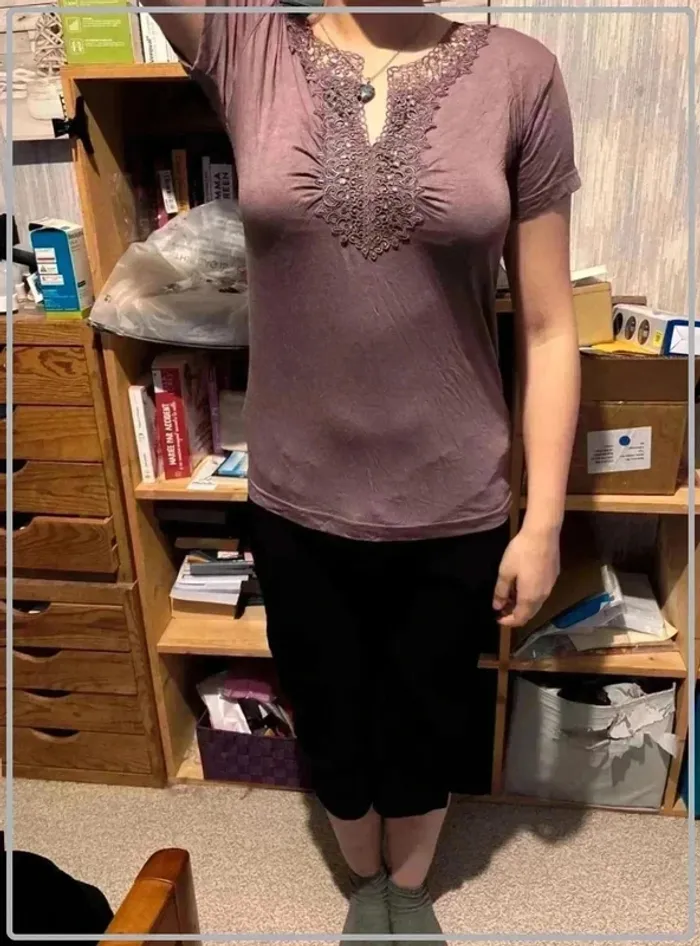 Tres jolie t shirt taille 3xl/46 marque sevda