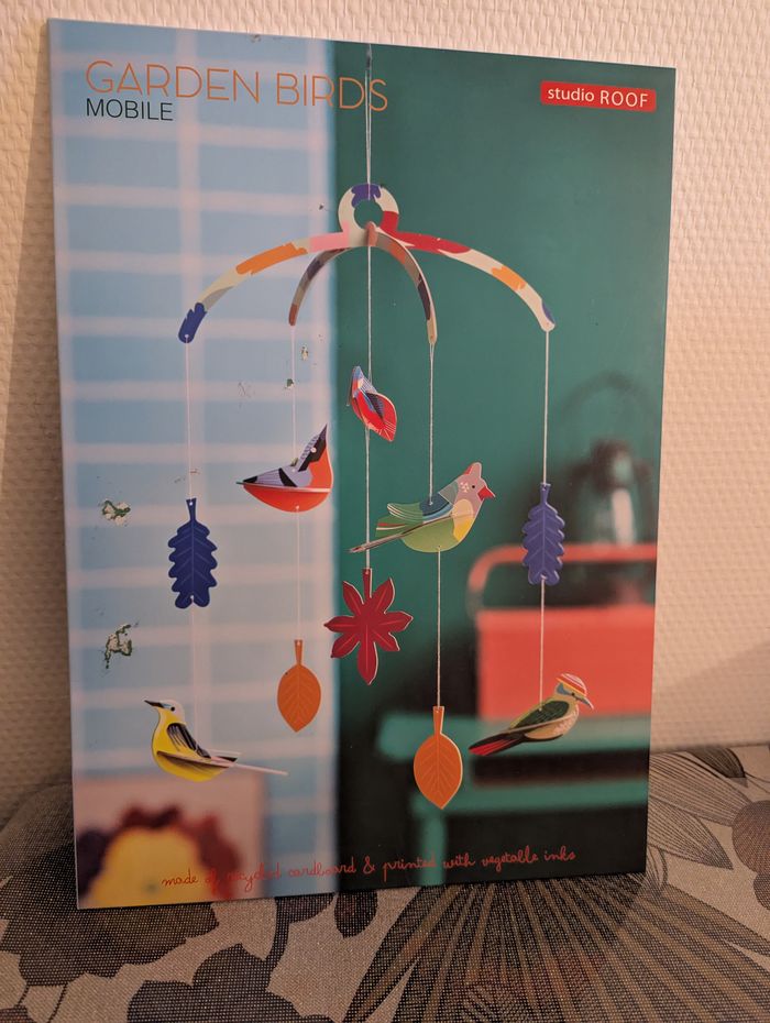 Garden birds mobile pour lit bébé - photo numéro 2