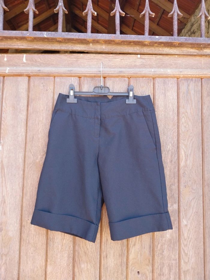 Short longueur genou femme 34 3 suisses