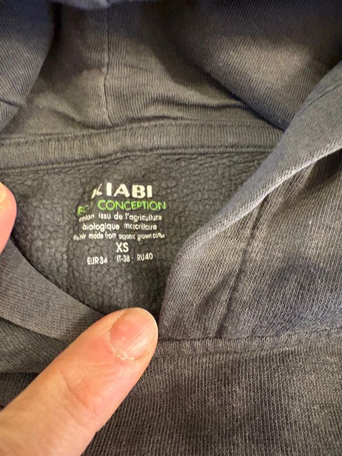 Sweat à capuches Kiabi taille xs - photo numéro 4