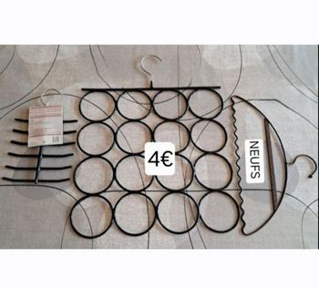 Lot NEUF porte foulards, porte bijoux, porte cravattes 