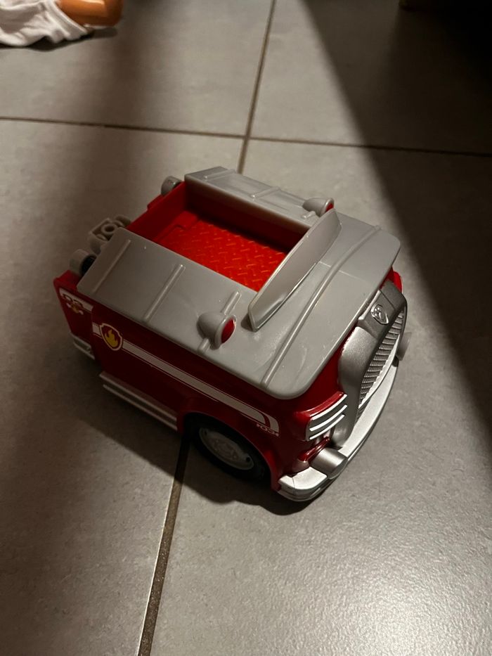 Camion pompier Marcus - photo numéro 2